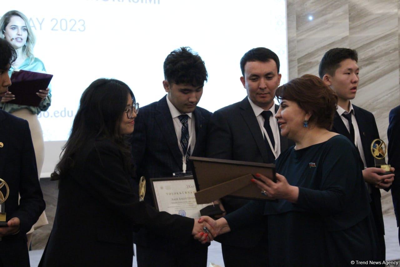 “Heydər Əliyev İli”nə həsr olunmuş Ortaq Türk Dünyası Olimpiadası qaliblərinin mükafatlandırılma mərasimi keçirilib (FOTO)