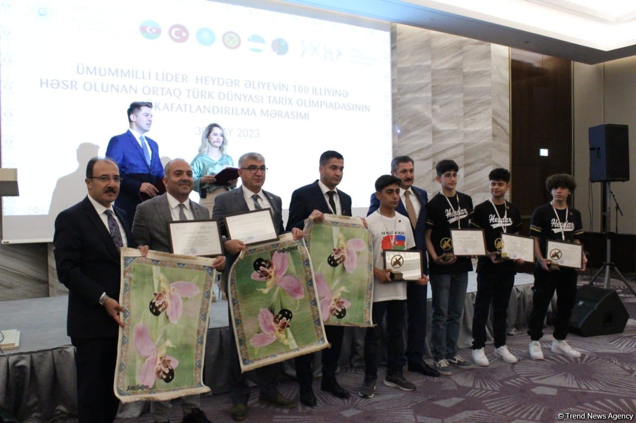 “Heydər Əliyev İli”nə həsr olunmuş Ortaq Türk Dünyası Olimpiadası qaliblərinin mükafatlandırılma mərasimi keçirilib (FOTO)