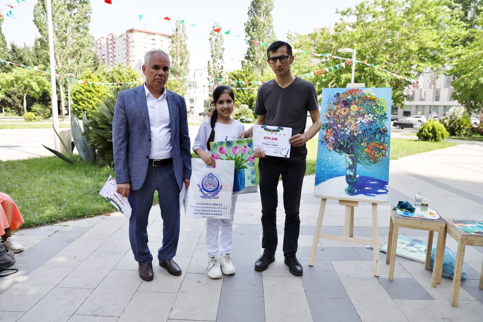 "Azərbaycanım" VI Respublika Uşaq Rəsm Festivali keçirildi (FOTO)