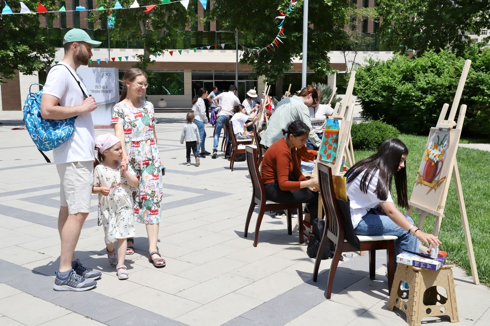 "Azərbaycanım" VI Respublika Uşaq Rəsm Festivali keçirildi (FOTO)