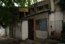 Bakının bu ərazisində evlər sökülür - Sakinlərə nə təklif olunur? (FOTO)