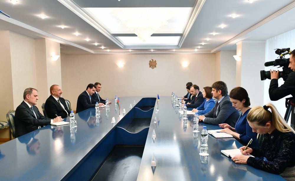 Kişineuda Prezident İlham Əliyevin Moldova Prezidenti Maya Sandu ilə görüşü olub (FOTO/VİDEO) (YENİLƏNİB)