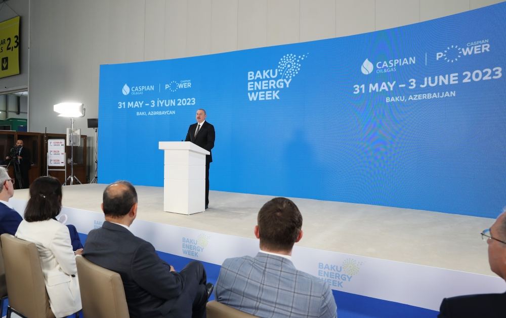 Prezident İlham Əliyev Bakı Enerji Həftəsi çərçivəsində 28-ci Beynəlxalq Xəzər Neft və Qaz Sərgisinin rəsmi açılış mərasimində iştirak edib (YENİLƏNİB 3) (FOTO/VİDEO)