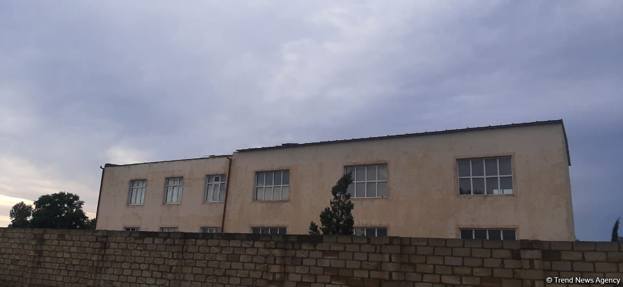 Qeyri-sabit hava şəraiti Ağdamda bir sıra fəsadlar törədib (FOTO)