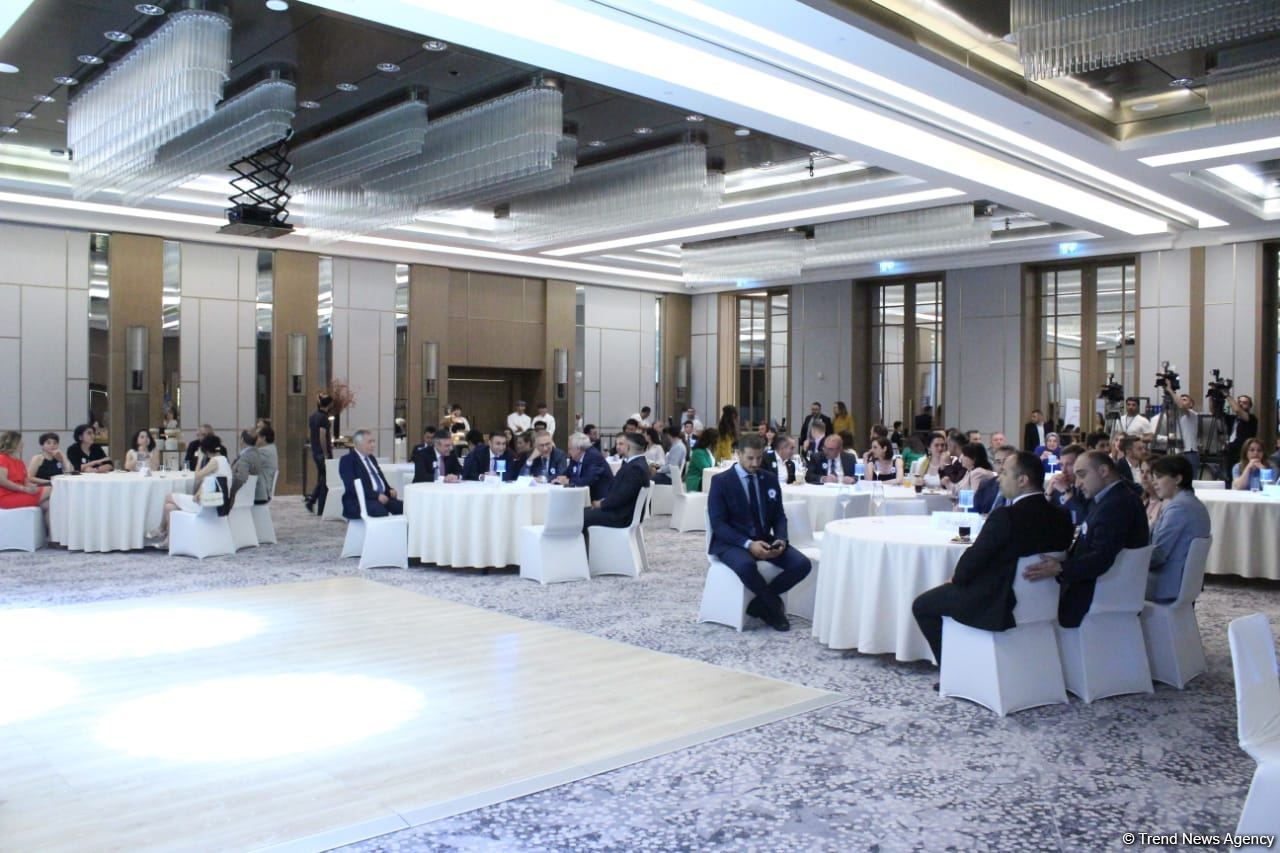 Ümumdünya Səhiyyə Təşkilatı 75 illik yubileyini qeyd edir (FOTO)