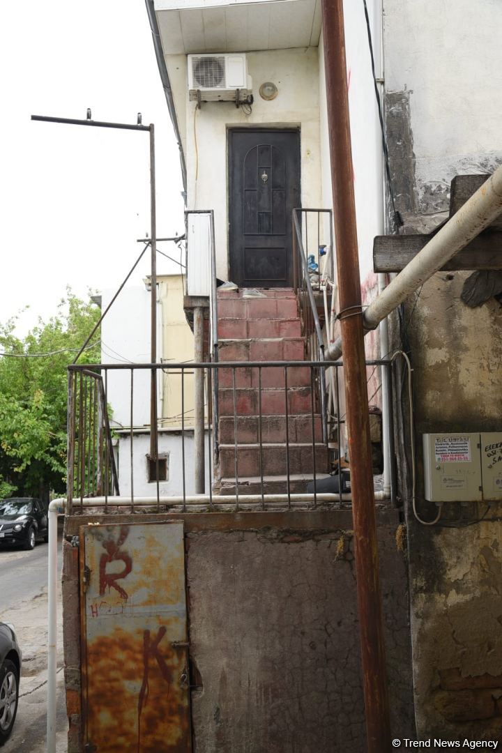 Bakının bu ərazisində evlər sökülür - Sakinlərə nə təklif olunur? (FOTO)