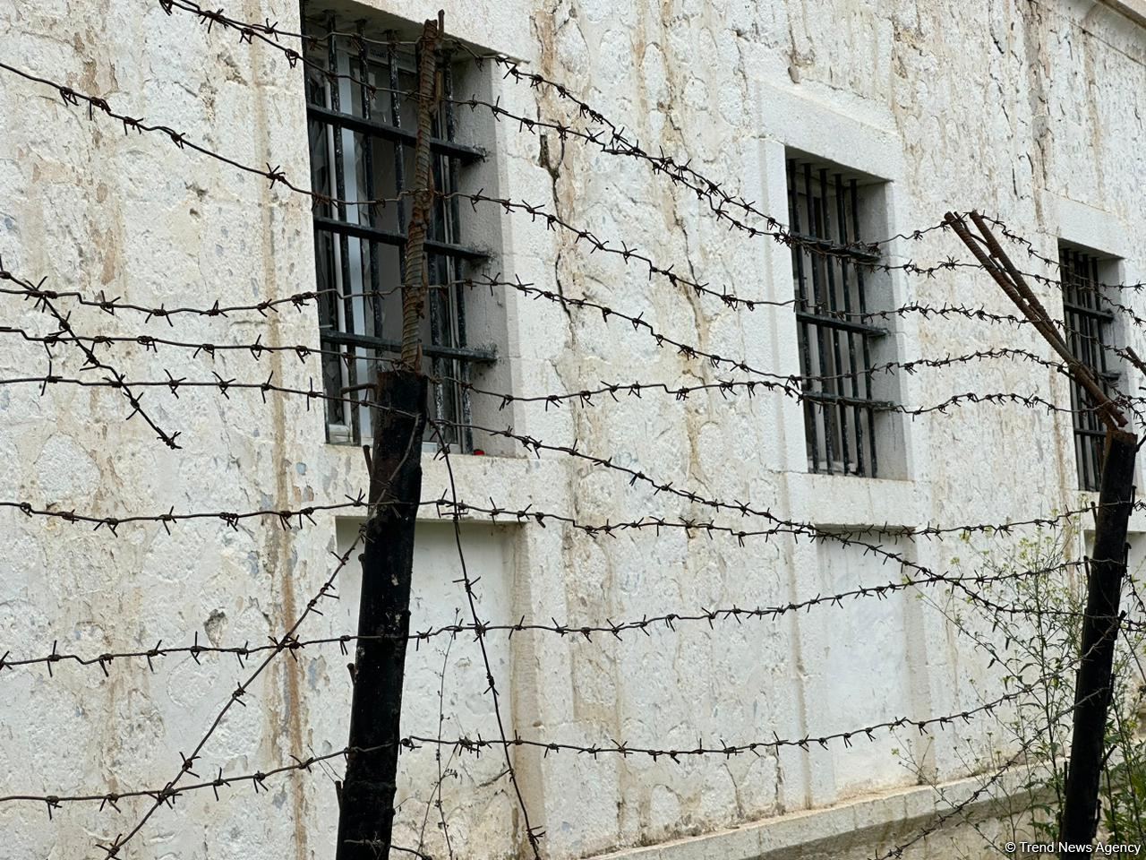 Azad edilən ərazilərdə bu günə qədər 400-dən artıq insan qalıqları aşkar edilib - Hərbi Prokurorluq (FOTO)