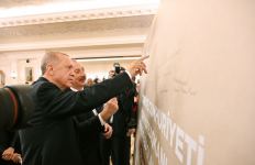 Prezident İlham Əliyev və Birinci xanım Mehriban Əliyeva Ankarada Rəcəb Tayyib Ərdoğanın adından verdiyi şam yeməyində iştirak ediblər (FOTO)