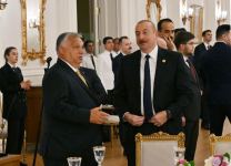 Prezident İlham Əliyev və Birinci xanım Mehriban Əliyeva Ankarada Rəcəb Tayyib Ərdoğanın adından verdiyi şam yeməyində iştirak ediblər (FOTO)