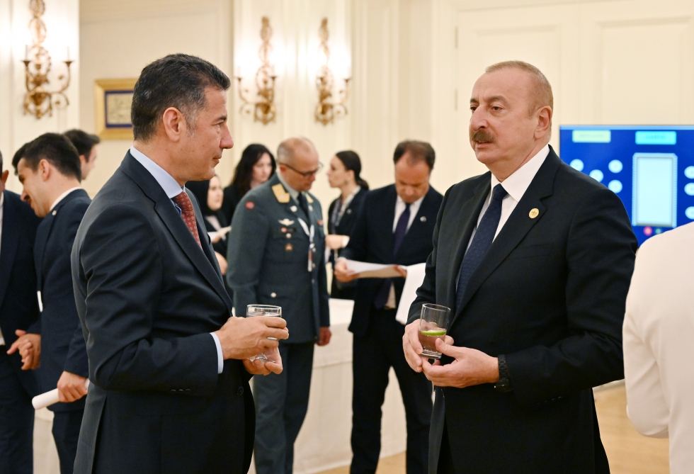 Prezident İlham Əliyev və Birinci xanım Mehriban Əliyeva Ankarada Rəcəb Tayyib Ərdoğanın adından verdiyi şam yeməyində iştirak ediblər (FOTO)