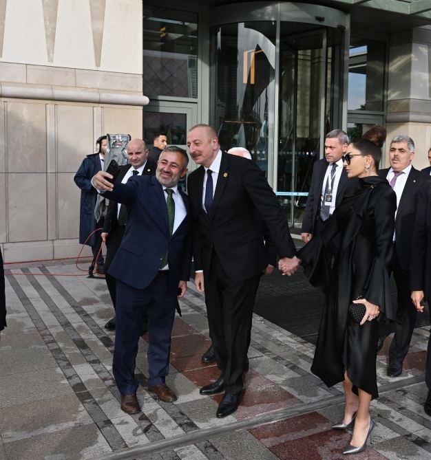 Prezident İlham Əliyev və Birinci xanım Mehriban Əliyeva Prezident Rəcəb Tayyib Ərdoğanın səlahiyyətlərinin icrasına başlama mərasimində iştirak ediblər (FOTO/VİDEO) (YENİLƏNİB)