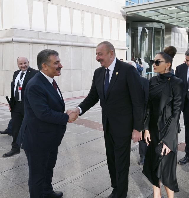 Prezident İlham Əliyev və Birinci xanım Mehriban Əliyeva Prezident Rəcəb Tayyib Ərdoğanın səlahiyyətlərinin icrasına başlama mərasimində iştirak ediblər (FOTO/VİDEO) (YENİLƏNİB)