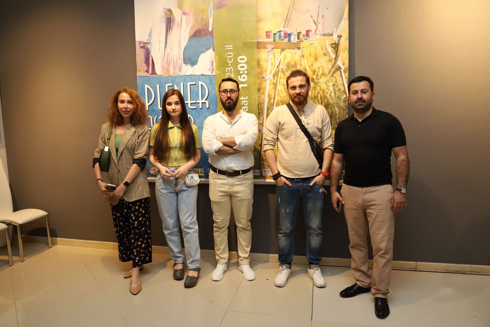 “Plener əsərlər sərgisi” Xətai Sənət Mərkəzində keçirildi (FOTO)