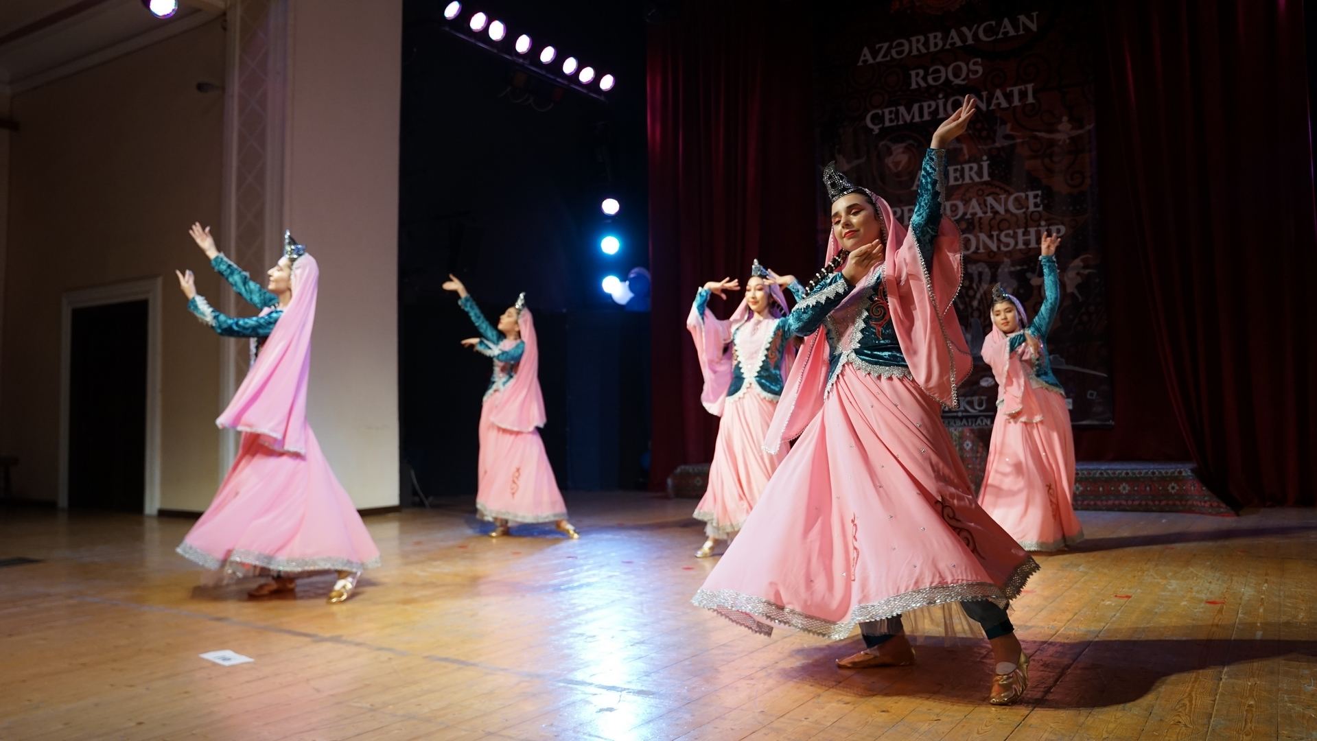 “Azərbaycan Rəqs Çempionatı” adlı müsabiqə keçiriləcək (FOTO)