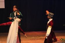 "Yenidənqurma, sülh və inteqrasiya: Enerji, iqtisadiyyat, ətraf mühit və kapital" tədbiri Gəncədə davam edir (FOTO)