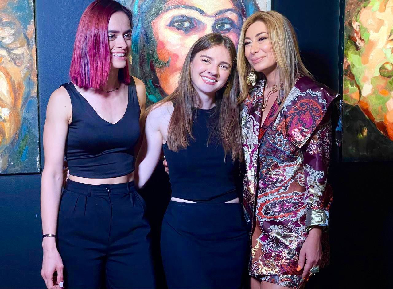 Röya Həsənin “İz” adlı fərdi sərgisi açıldı (FOTO)