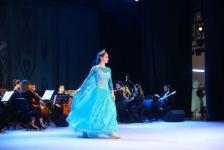 “Disney” multimedia şousu təqdim edilib (FOTO/VİDEO)