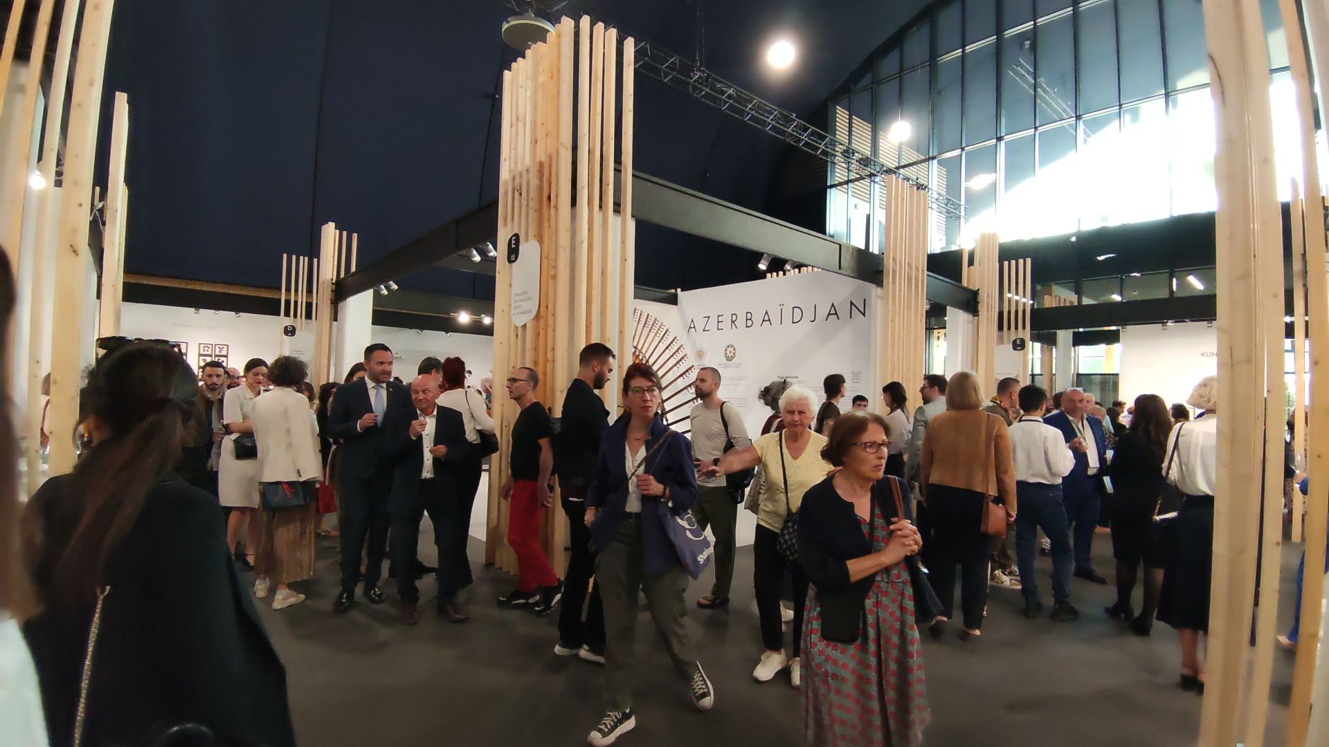 Heydər Əliyev Fondunun dəstəyi ilə Azərbaycan “Revelations” Beynəlxalq Biennalesində təmsil olunur (FOTO)