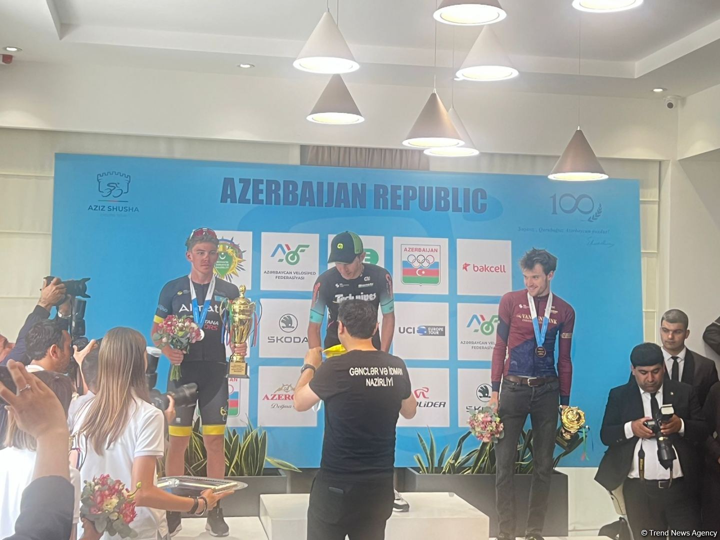 “Əziz Şuşa” beynəlxalq velosiped yarışı başa çatıb (FOTO)