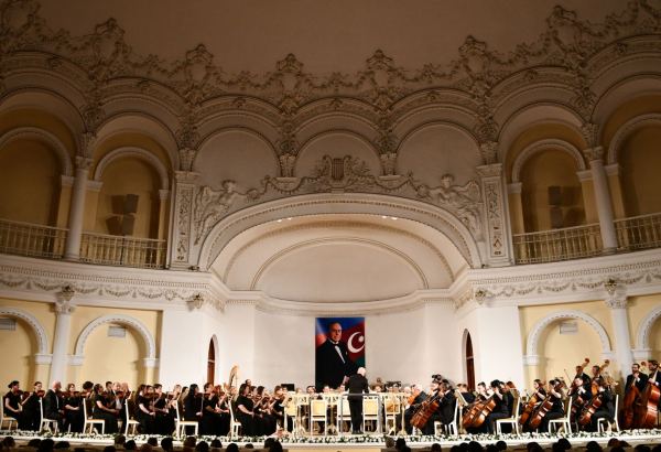 Azərbaycan Dövlət Simfonik Orkestrinin konserti keçirilib (FOTO)