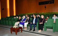 Azərbaycanın və Türkiyənin birinci xanımları Bakıdakı DOST İnklüziv İnkişaf və Yaradıcılıq Mərkəzi ilə tanış olublar (YENİLƏNİB) (FOTO)