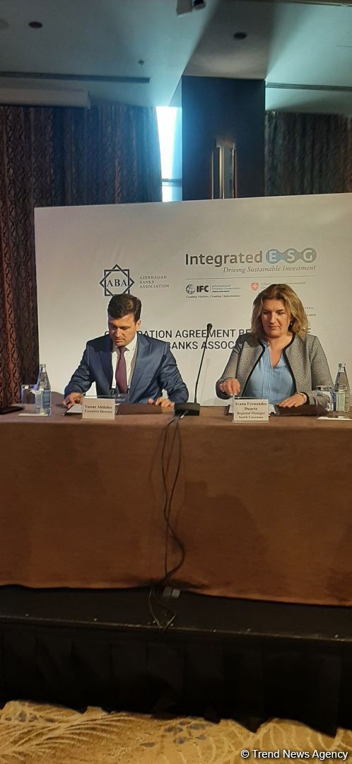 Azərbaycan Banklar Assosiasiyası ilə Beynəlxalq Maliyyə Korporasiyası arasında sənəd imzalanıb (FOTO)