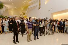 Heydər Əliyev Mərkəzində Ulu Öndər Heydər Əliyevin 100 illiyinə həsr olunan təntənəli gecə keçirilib (FOTO)