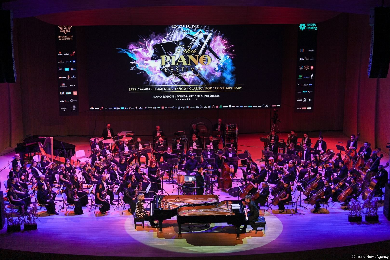 Heydər Əliyev Mərkəzində II Bakı Beynəlxalq Piano Festivalının təntənəli açılışı olub (FOTO)
