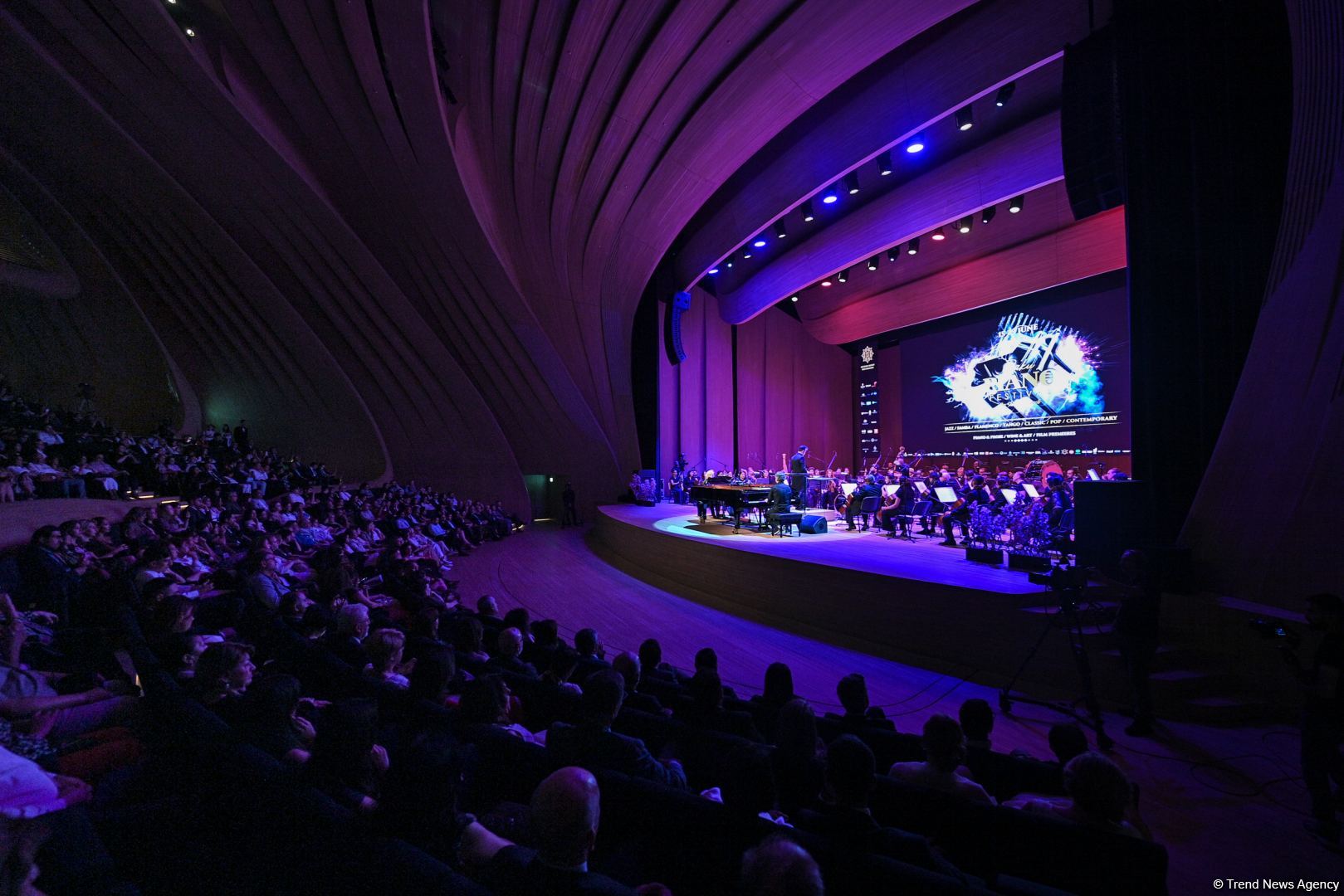 Heydər Əliyev Mərkəzində II Bakı Beynəlxalq Piano Festivalının təntənəli açılışı olub (FOTO)