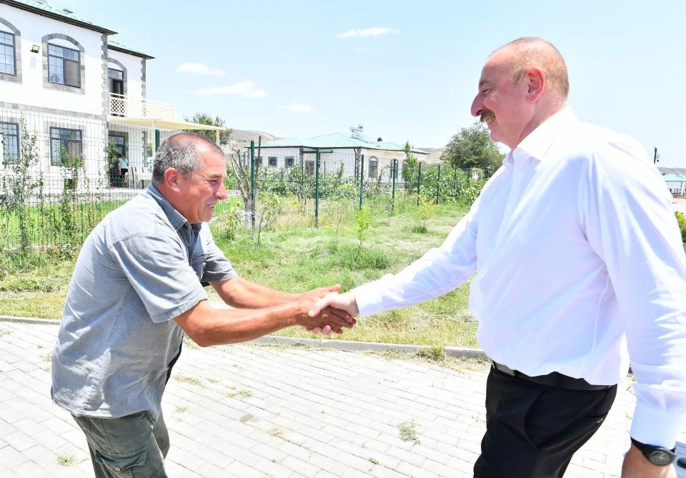 Prezident İlham Əliyev və Tatarıstanın Rəisi Rüstəm Minnixanov Zəngilan rayonunun Ağalı kəndində olublar (FOTO/VİDEO) (YENİLƏNİB)
