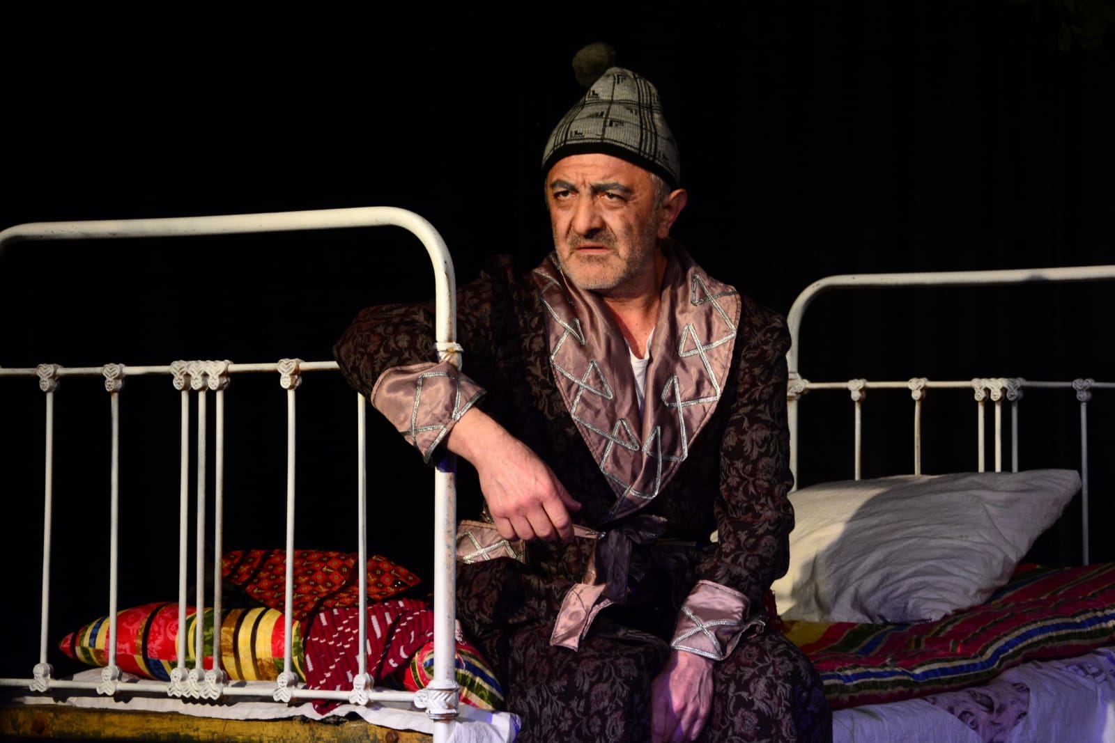 "35 ildən sonra" tamaşasının premyerası keçirildi (FOTO)