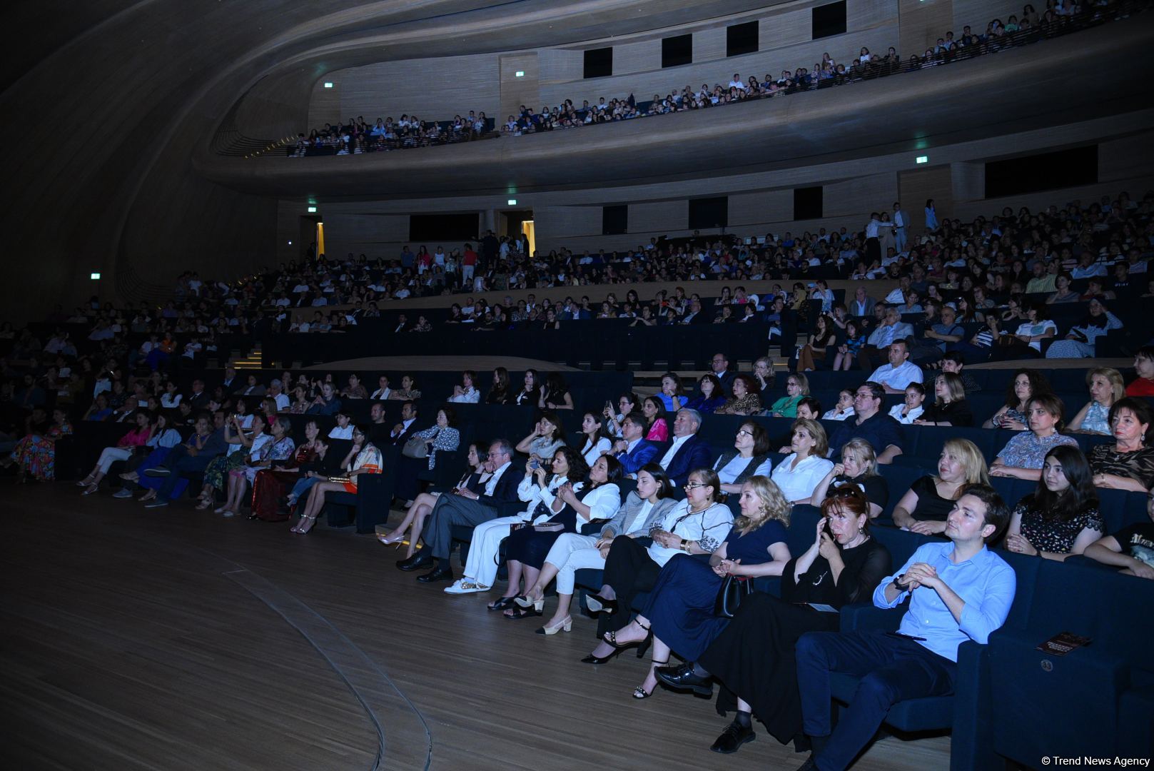 Heydər Əliyev Mərkəzində dünya şöhrətli Vyana Kamera Orkestrinin konserti keçirilib (FOTO)