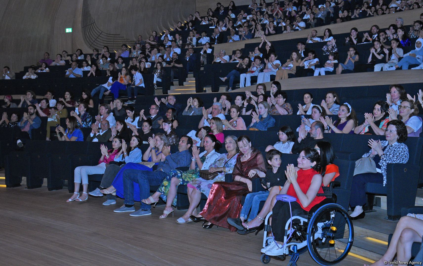 Heydər Əliyev Mərkəzində dünya şöhrətli Vyana Kamera Orkestrinin konserti keçirilib (FOTO)