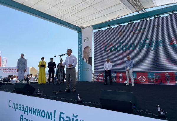 Azərbaycanla Rusiya arasında müttəfiqlik əlaqələri iki ölkəyə irəliləməyə imkan verir - Rüstəm Minnixanov