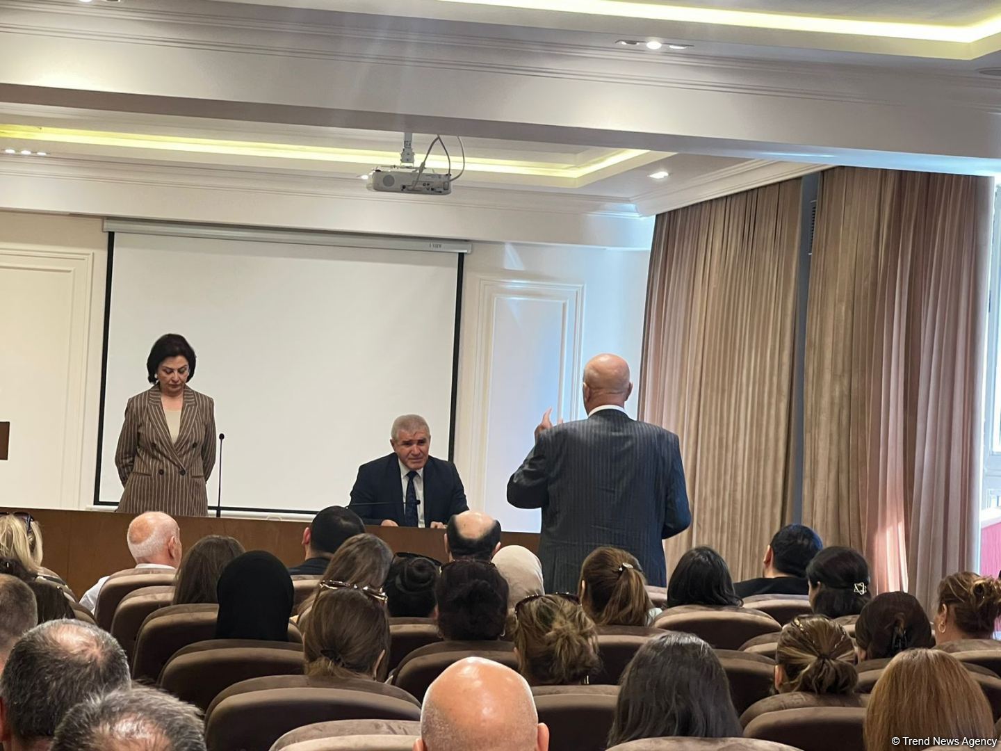 AzMİU-da “Açıq qapı” günü keçirilib (FOTO)