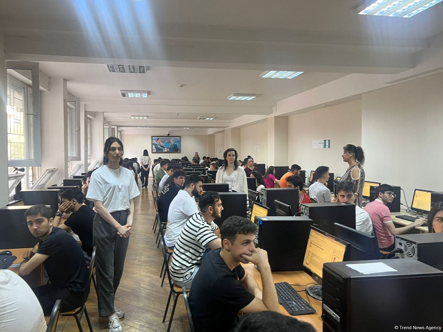 AzMİU-da “Açıq qapı” günü keçirilib (FOTO)
