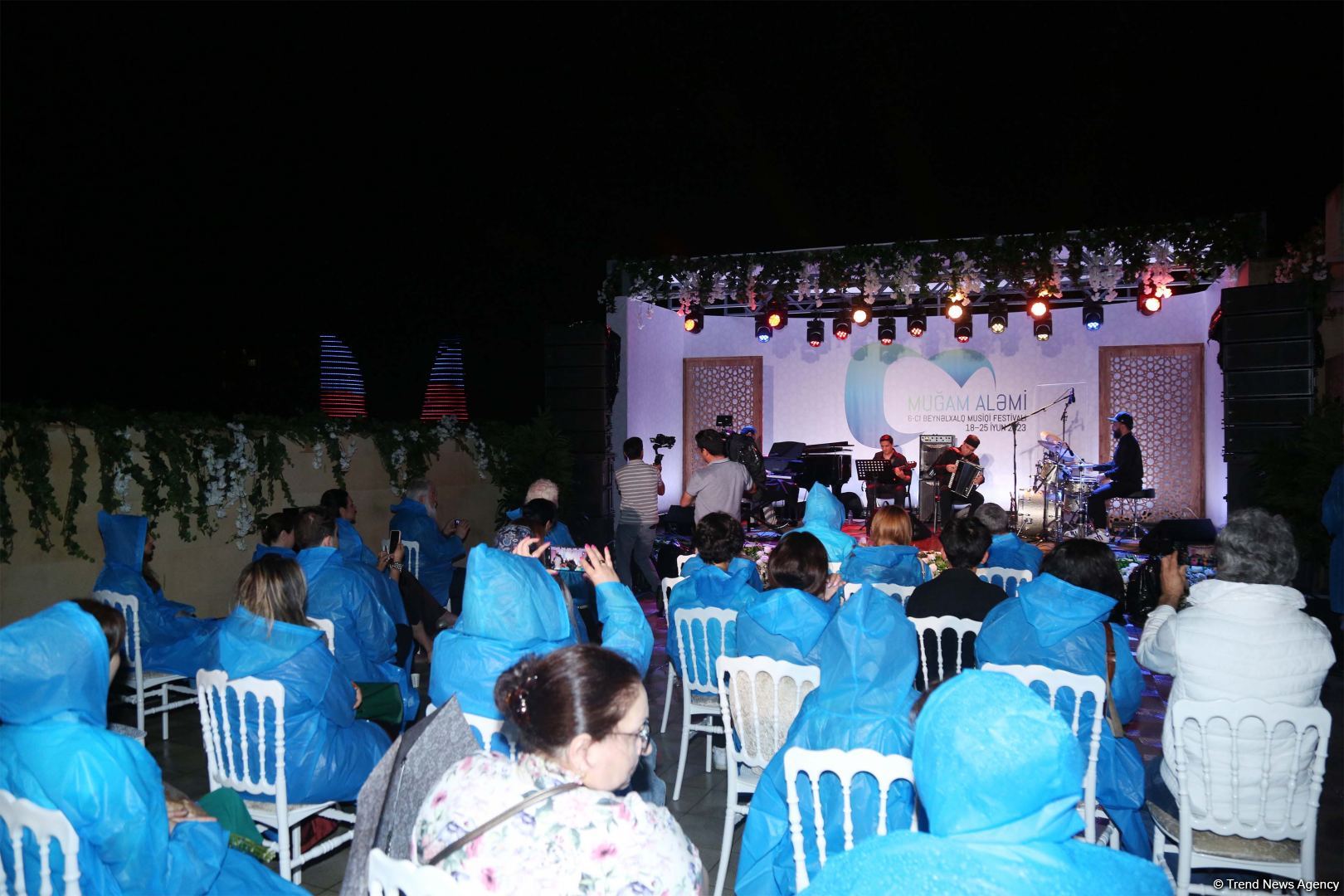 Heydər Əliyev Sarayında “Muğam aləmi” 6-cı Beynəlxalq Musiqi Festivalının açılışı olub (FOTO)