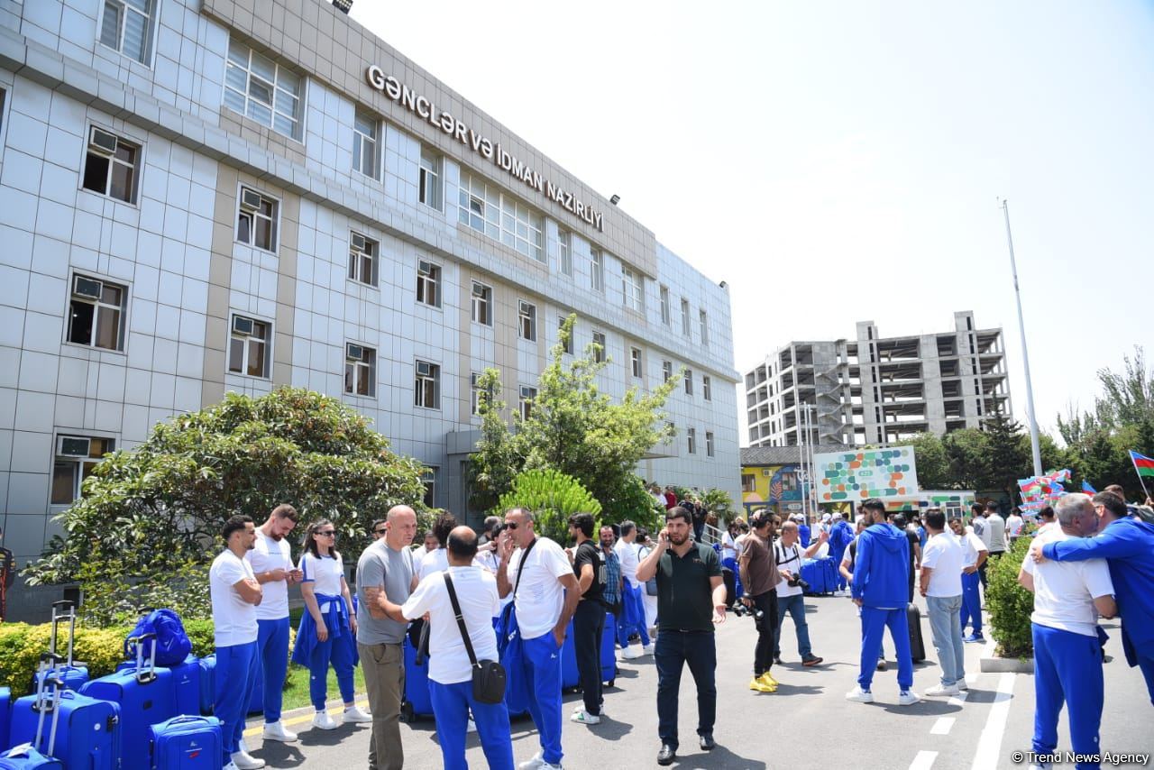 Azərbaycan komandası III Avropa Oyunlarında iştirak etmək üçün Krakova yola düşüb (FOTO/VİDEO)