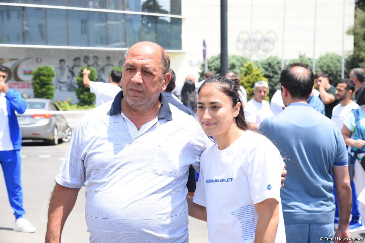 Azərbaycan komandası III Avropa Oyunlarında iştirak etmək üçün Krakova yola düşüb (FOTO/VİDEO)