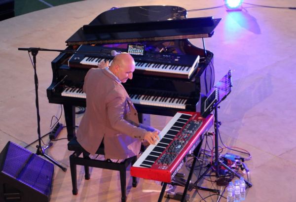 Norbert Kael və Vadim Abramov Bakı Piano Festivalının səhnəsində (FOTO/VİDEO)
