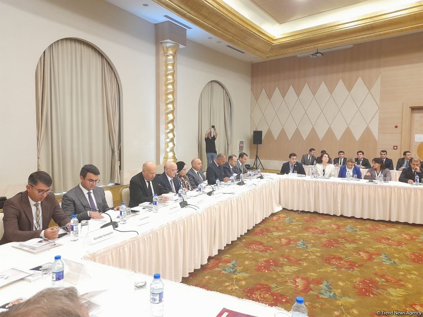 “Azərbaycanın dövlət-din modeli” mövzusunda konfrans keçirilib (FOTO)