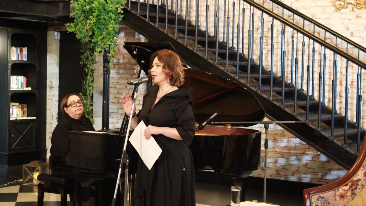 Bakı Kitab Mərkəzində 2-ci Beynəlxalq Piano Festivalı çərçivəsində poeziya və musiqi gecəsi keçirilib (FOTO/VİDEO)