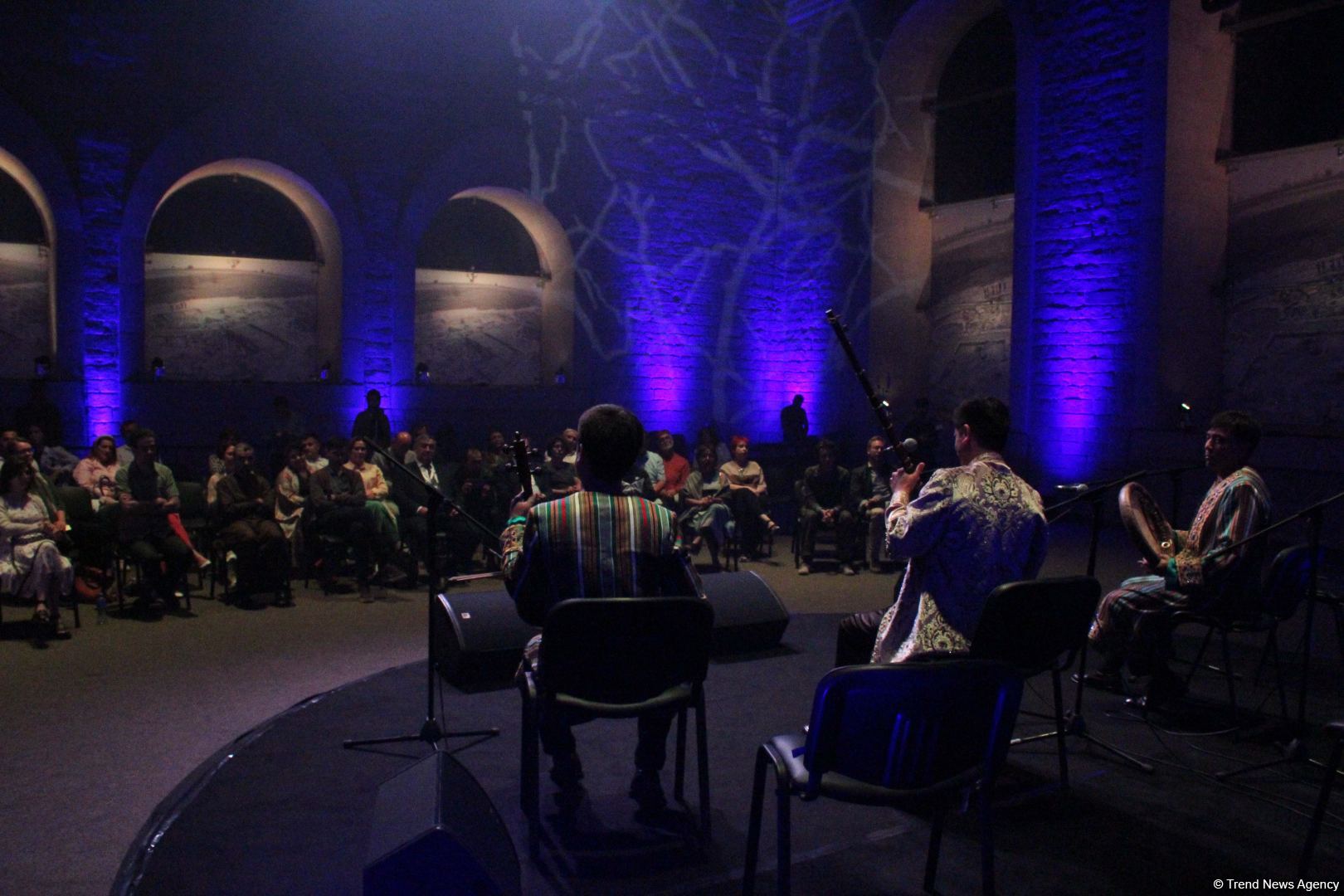 Valehedici sədalar - "Muğam aləmi" festivalı çərçivəsində Bakıda Özbəkistan və Tacikistan musiqiçilərinin konserti keçirilib (FOTO)