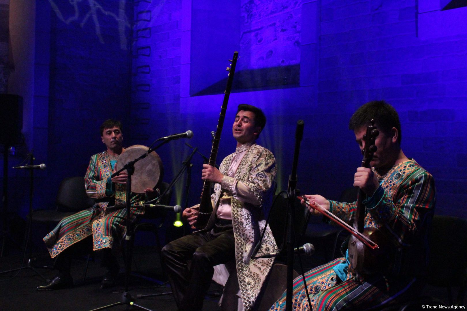 Valehedici sədalar - "Muğam aləmi" festivalı çərçivəsində Bakıda Özbəkistan və Tacikistan musiqiçilərinin konserti keçirilib (FOTO)