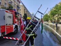 Yasamalda yanğın yerindən görüntülər (FOTO/VİDEO)