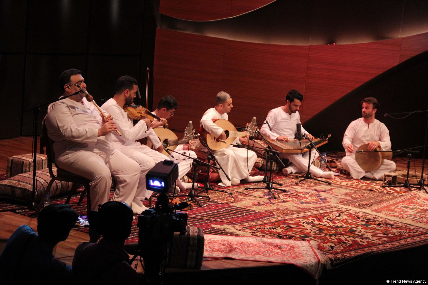 "Muğam aləmi" Beynəlxalq Festivalı çərçivəsində Misir, Hindistan və Yunanıstan sənətkarlarının çıxışları olub (FOTO/VİDEO)