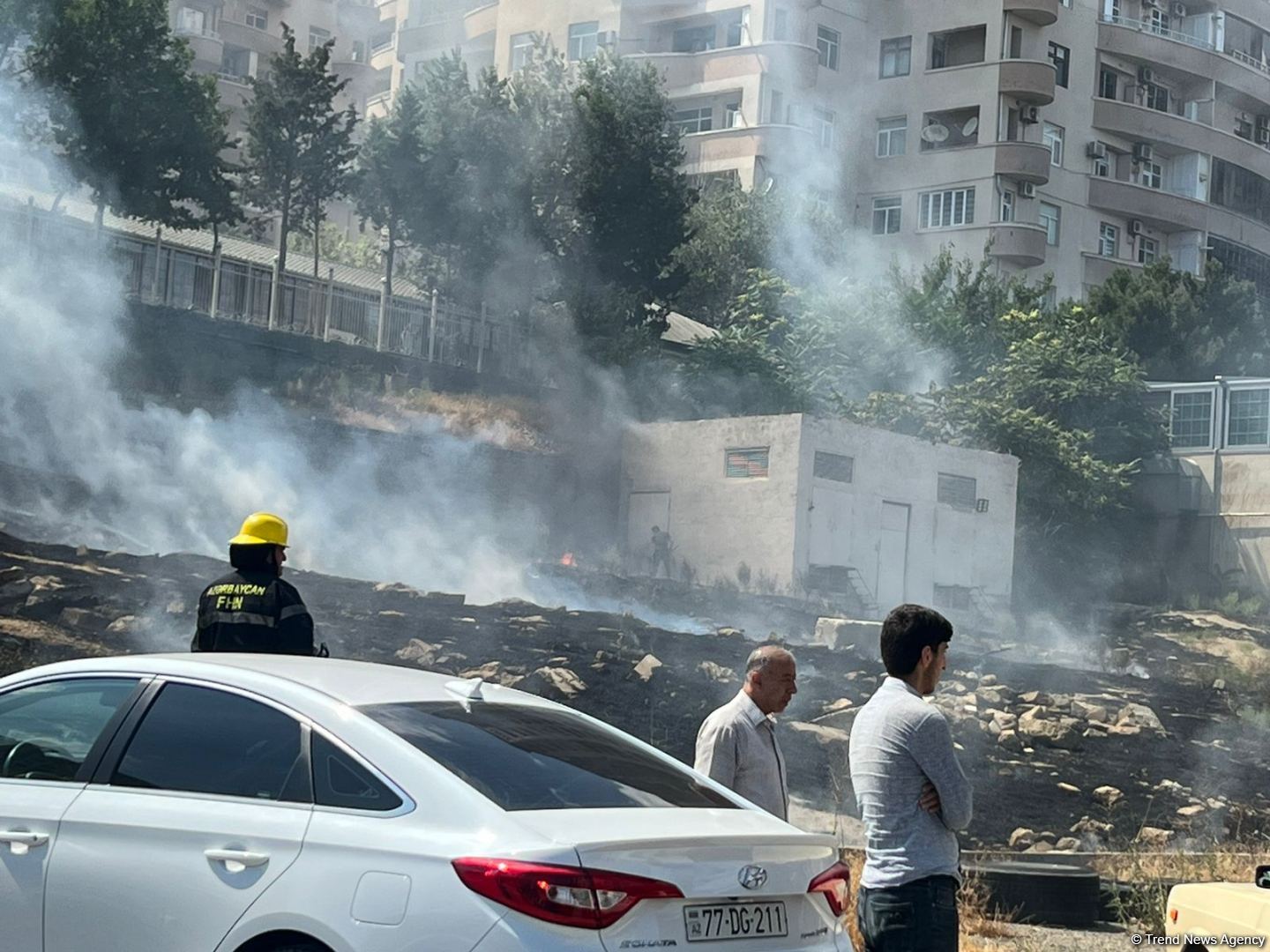 Yasamalda baş verən yanğın söndürülüb (YENİLƏNİB) (FOTO/VİDEO)