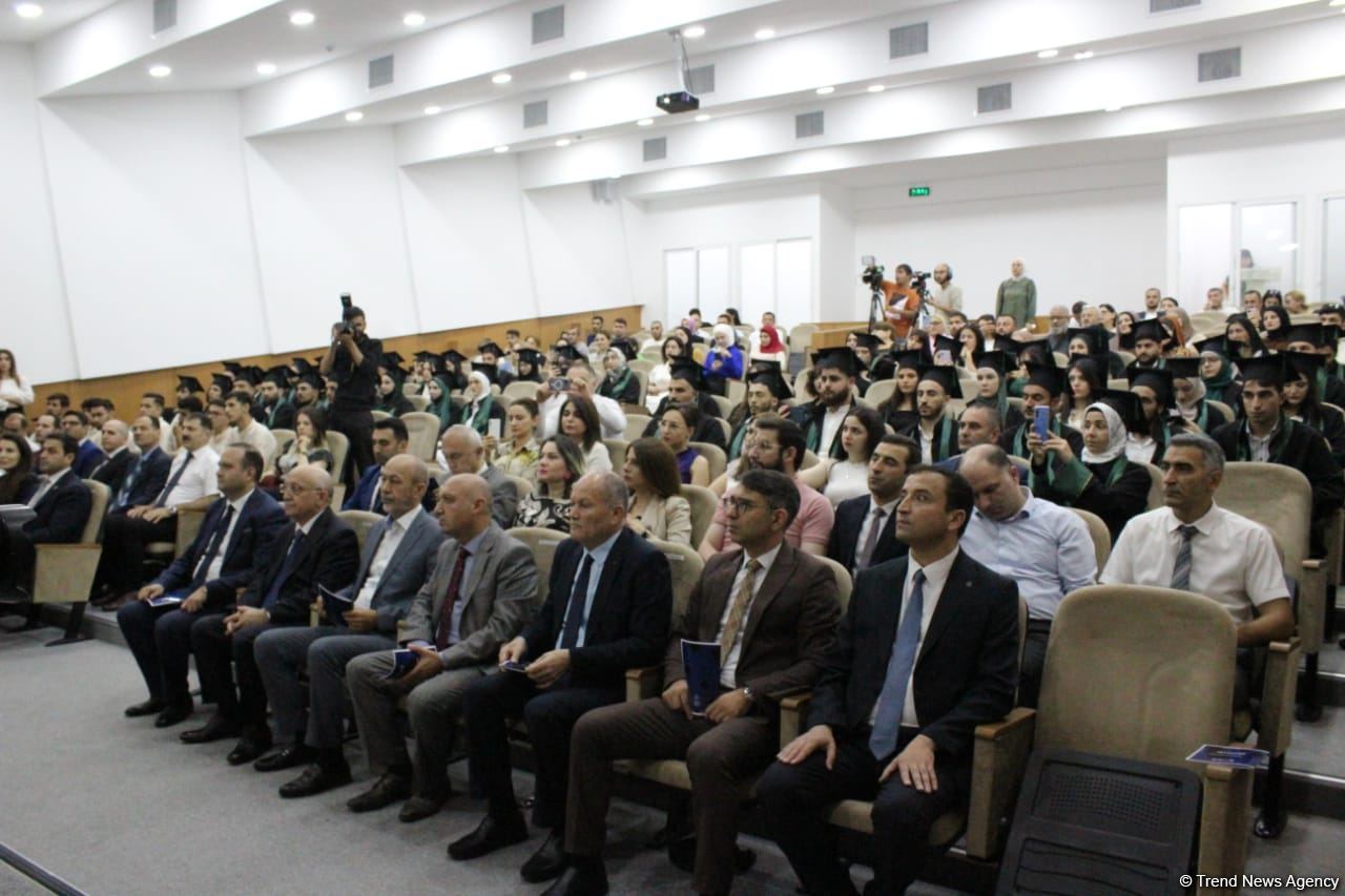 Azərbaycan İlahiyyat İnstitutunda Məzun Günü keçirilib (FOTO)