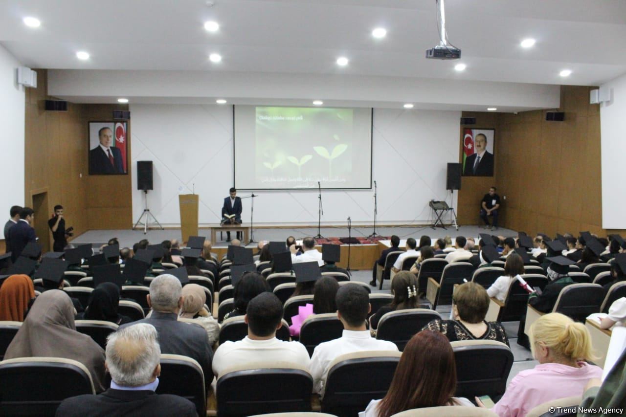 Azərbaycan İlahiyyat İnstitutunda Məzun Günü keçirilib (FOTO)