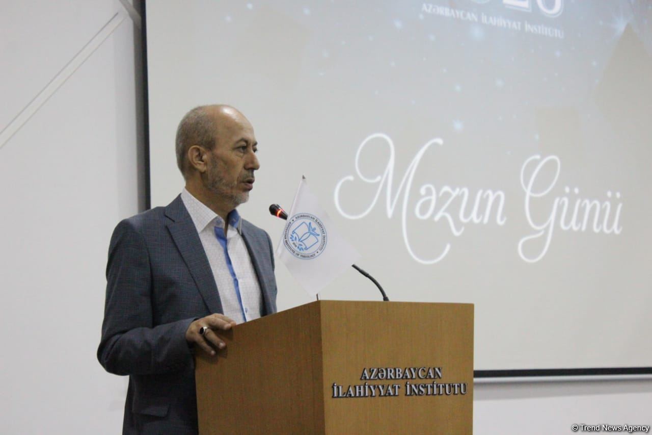 Azərbaycan İlahiyyat İnstitutunda Məzun Günü keçirilib (FOTO)